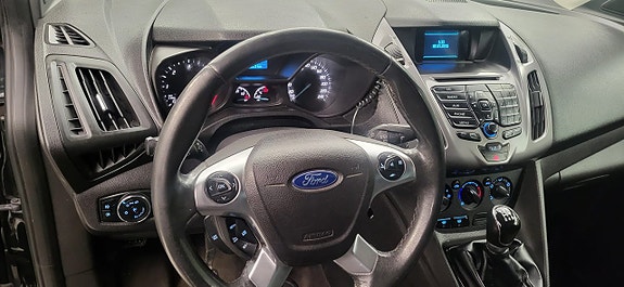 Ford Transit Connect 10 of 14
