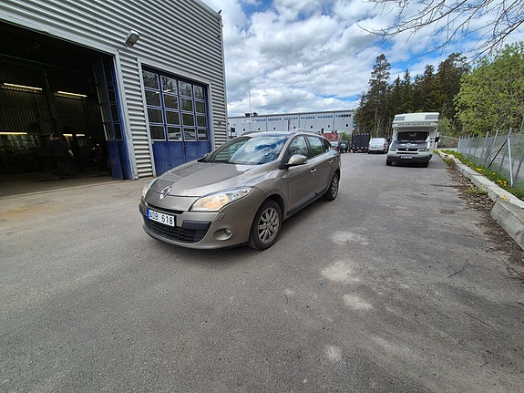 Renault Megane III 5 of 5