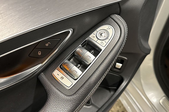 Mercedes-Benz C200 d 17 of 25
