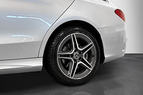 Mercedes-Benz C200 d 23 of 25