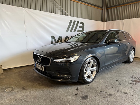 Volvo V90 3 of 5