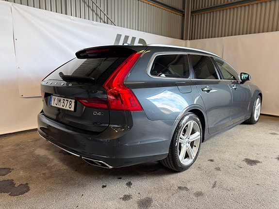 Volvo V90 5 of 5