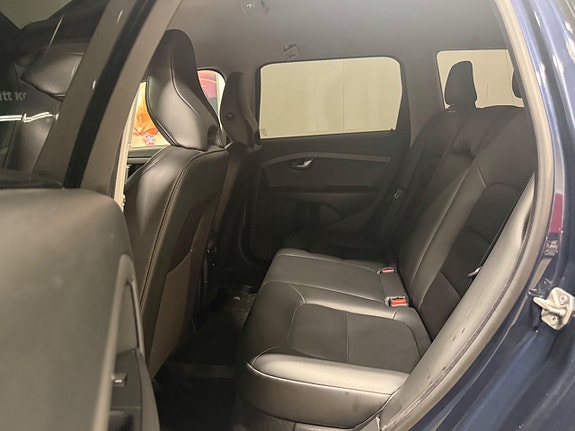 Volvo V70 9 of 25