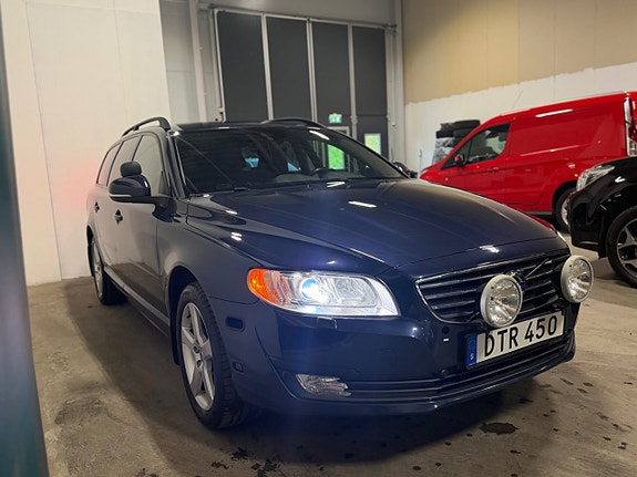 Volvo V70 5 of 5