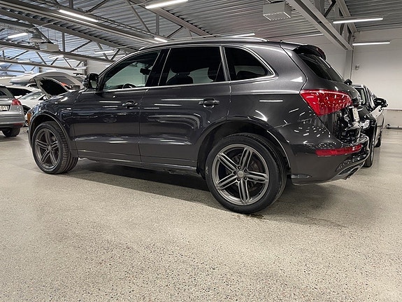 Audi Q5 3 of 5