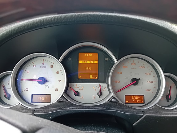 Porsche Cayenne S 5 of 5