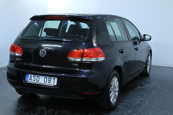Volkswagen Golf VI 7 of 11