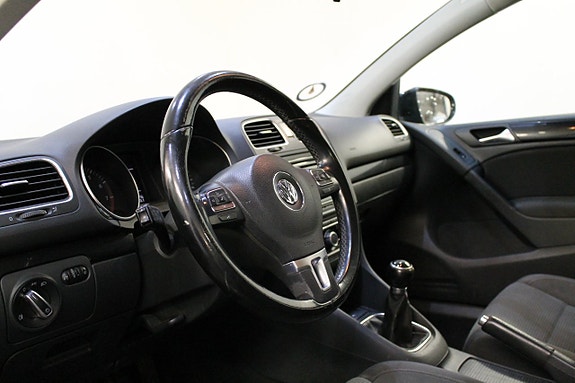 Volkswagen Golf VI 8 of 11