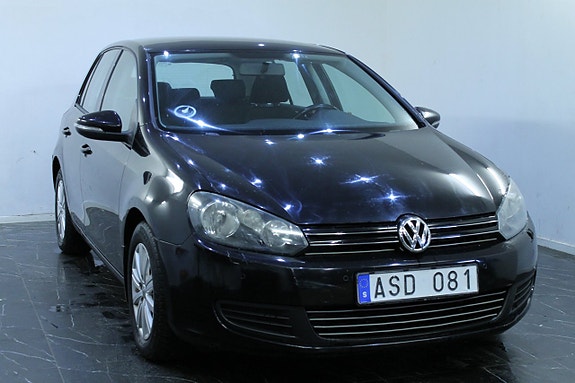 Volkswagen Golf VI 2 of 11