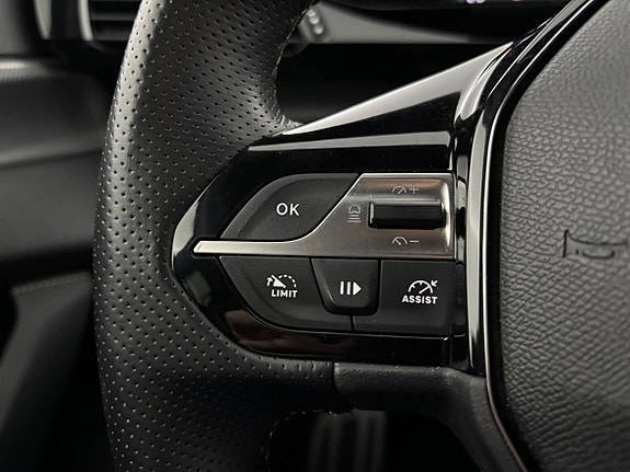 Peugeot 308 7 of 26