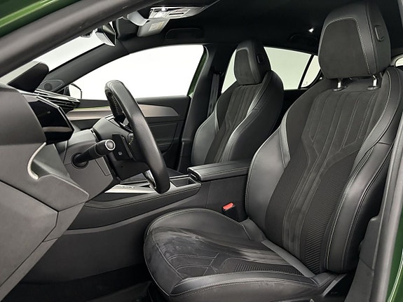 Peugeot 308 17 of 26
