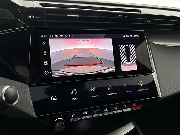 Peugeot 308 10 of 26