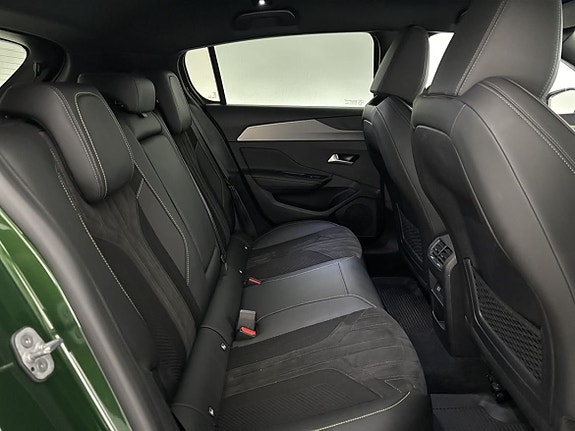 Peugeot 308 21 of 26