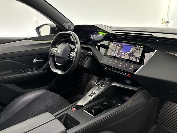 Peugeot 308 23 of 26