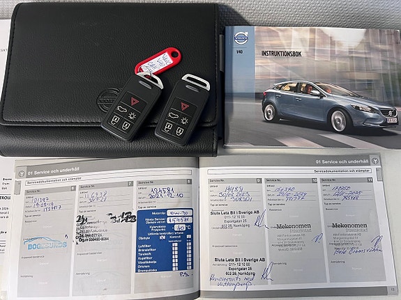 Volvo V40 27 of 27