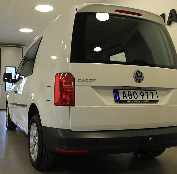 Volkswagen Caddy 4 of 5