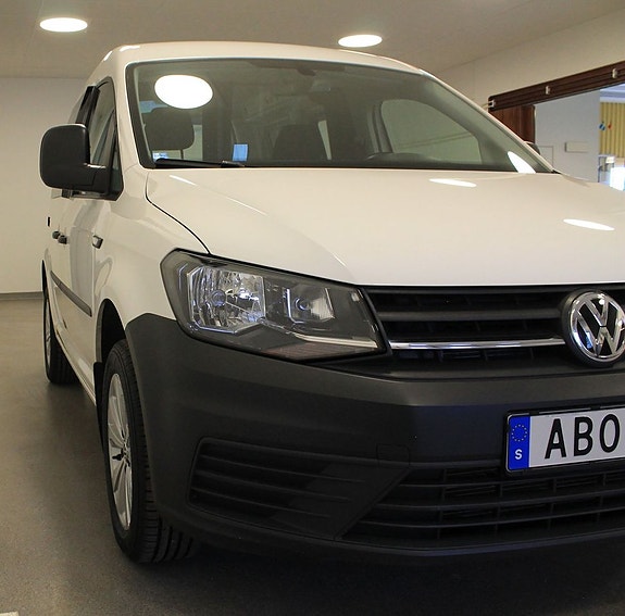 Volkswagen Caddy 5 of 5