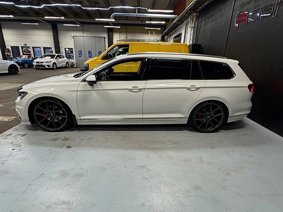 Volkswagen Passat 5 of 5