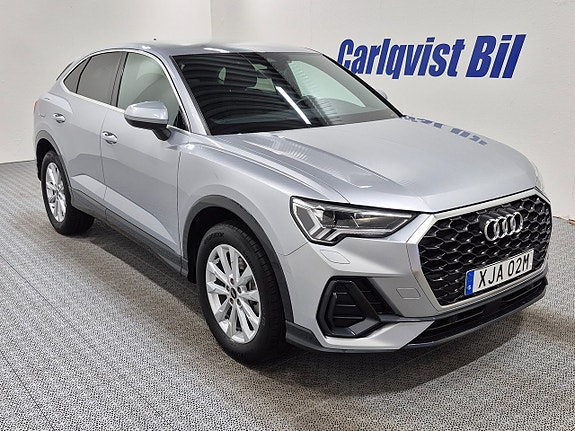 Audi Q3 3 of 5