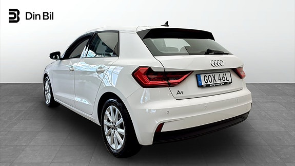 Audi A1 3 of 5