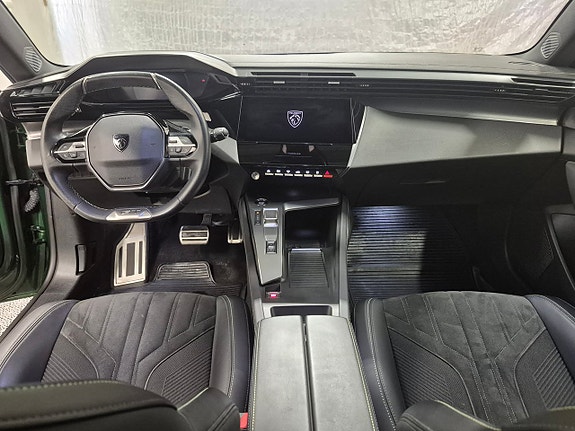 Peugeot 308 6 of 9