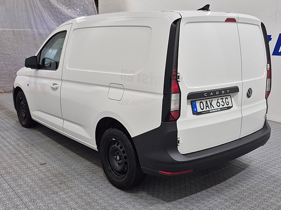 Volkswagen Caddy 2 of 5
