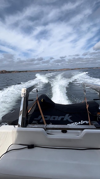 Azimut 40 Flybridge 7 of 24
