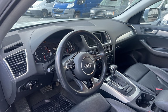 Audi Q5 21 of 30