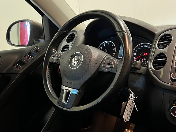 Volkswagen Tiguan 21 of 30