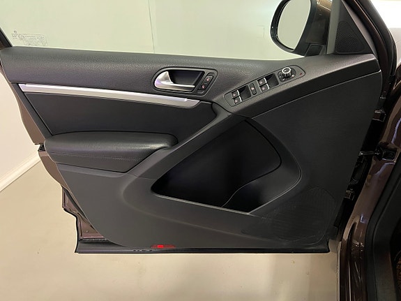 Volkswagen Tiguan 15 of 30