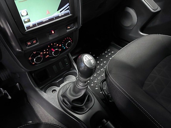 Dacia Duster 18 of 25