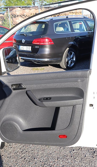Volkswagen Caddy 15 of 22