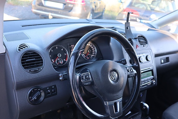 Volkswagen Caddy 16 of 22