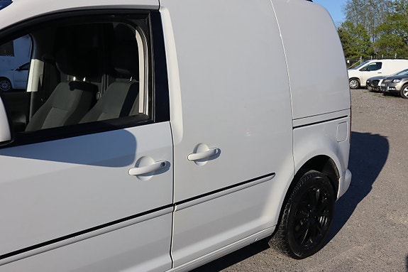 Volkswagen Caddy 11 of 22