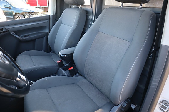 Volkswagen Caddy 19 of 22