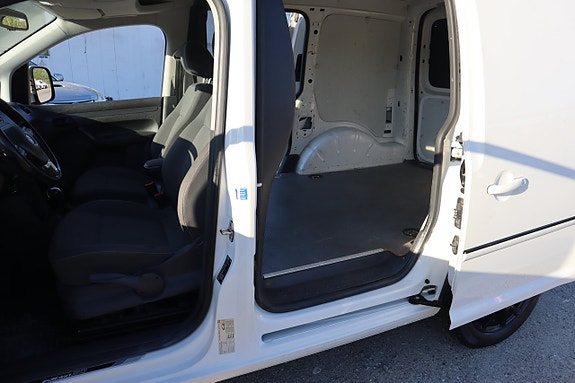 Volkswagen Caddy 13 of 22