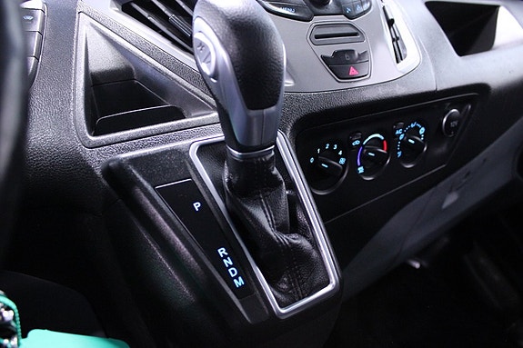 Ford Transit Custom 19 of 21