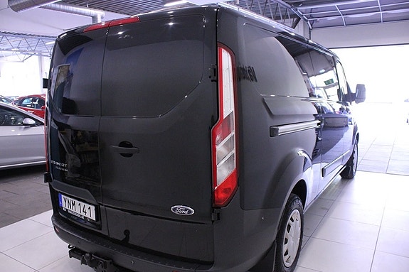 Ford Transit Custom 7 of 21