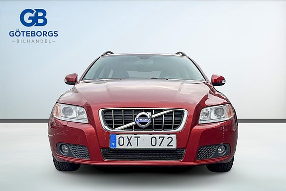 Volvo V70 8 of 17