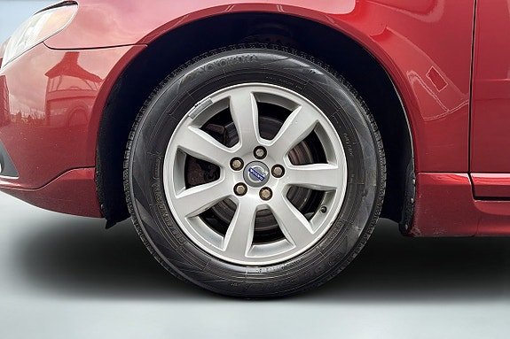 Volvo V70 7 of 17