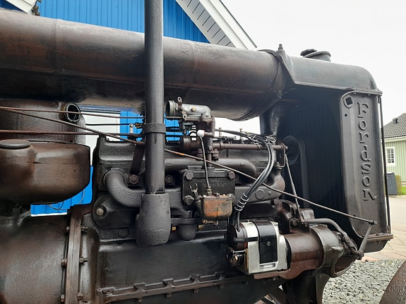 Ford Fordson N Standard 6 of 8