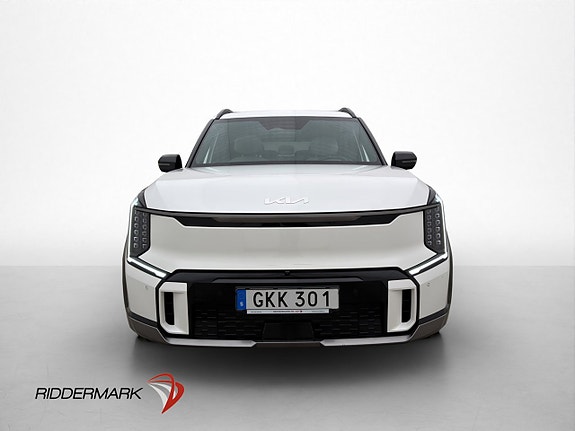 Kia EV9 3 of 5