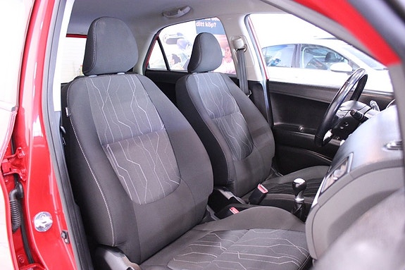 Kia Picanto 18 of 27