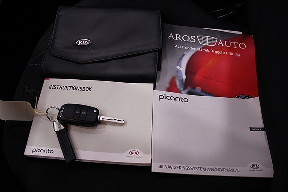 Kia Picanto 26 of 27