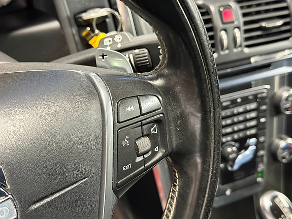 Volvo XC60 20 of 27
