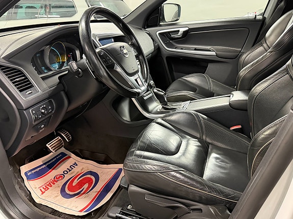 Volvo XC60 22 of 27