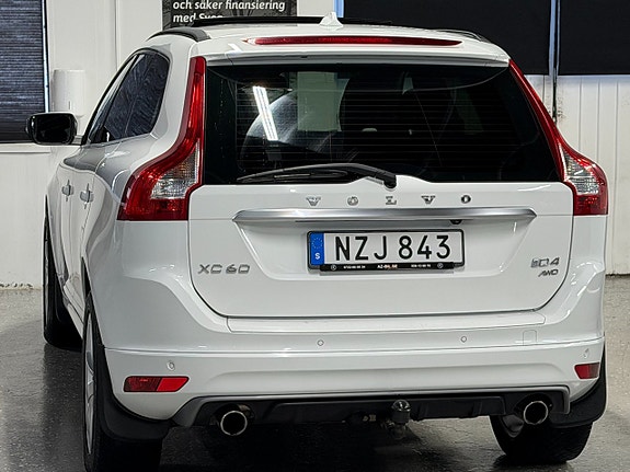Volvo XC60 7 of 27