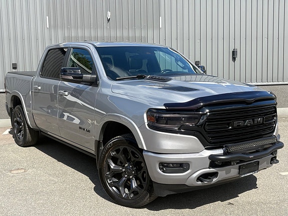 Dodge RAM 1500 3 of 5
