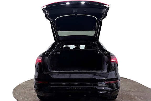 Audi Q8 8 of 30