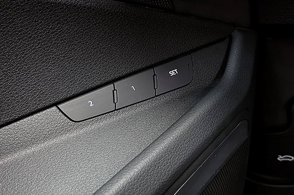 Audi Q8 15 of 30